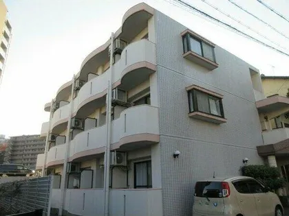 エバーグリーン明大寺【201号室】の外観