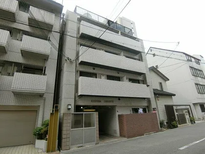 岸田ハイツの画像