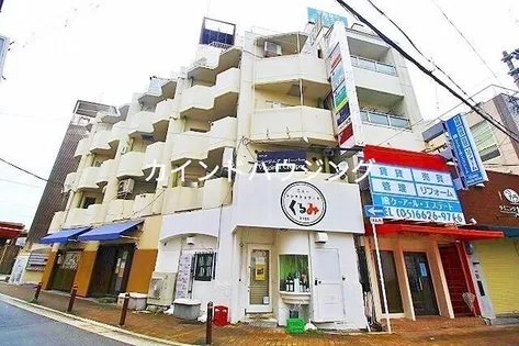 岸里AMステーションビルの画像