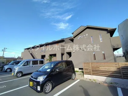 セザンヌ飯村 Bの画像