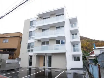 エルミタージュS23の画像