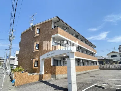 ソレアード下稲【1階】の外観