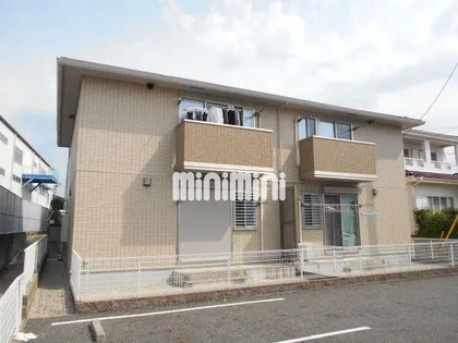 カーミー・芳川 A【1階】の外観