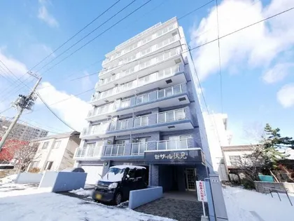 セザール伏見の画像