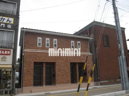 グリーン リヴ【2階】の外観