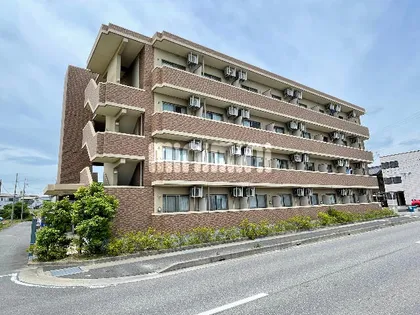 シャンブル・クレール【1階】の外観