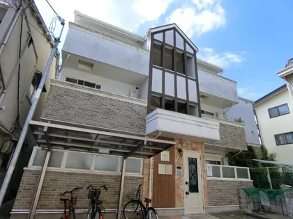 KTIレジデンス総持寺【1階】の外観