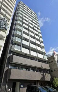 プレサンス難波フィネスト【8階】の外観