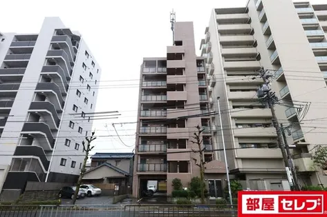 プロビデンス桜山【4階】の外観
