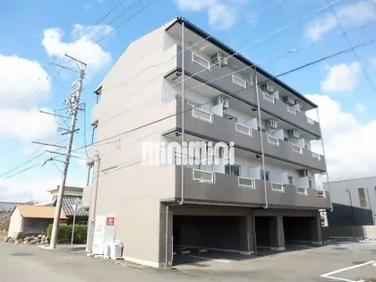 コモ【3階】の外観