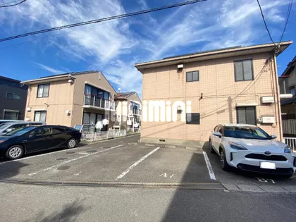 エスト山一 B棟【1階】の外観