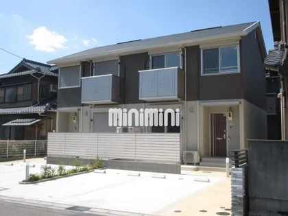 ハイツ春咲 北館【1階】の外観