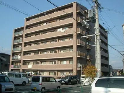 ロイヤルヴェール山下の画像