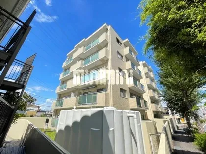 シェモア【5階】の外観