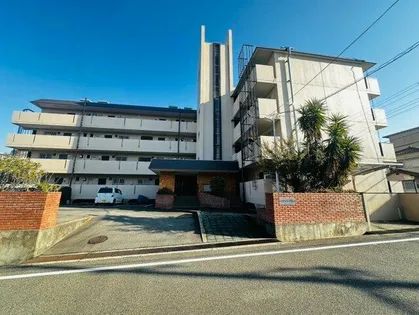 ロイヤルコーポ吉田【1階】の外観