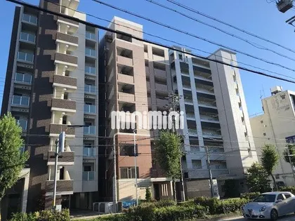 アベニューナカネの画像