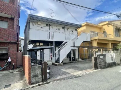 大阪府池田市石橋4丁目【アパート】の外観