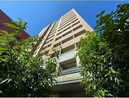 プレサンス泉セントマーク【5階】の外観