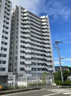 ファミールヴィラ紀伊田辺C棟【10階】の外観