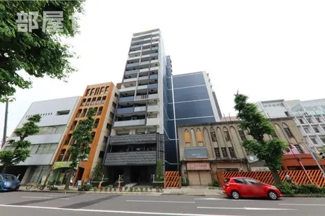 プレサンス丸の内リラティ【9階】の外観