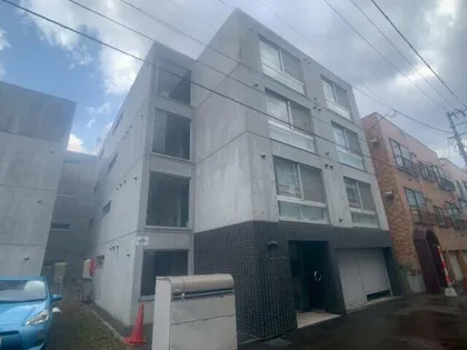 CROWN PANTHERの画像