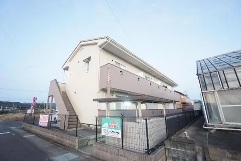 ラフォーレ新屋敷【2階】の外観