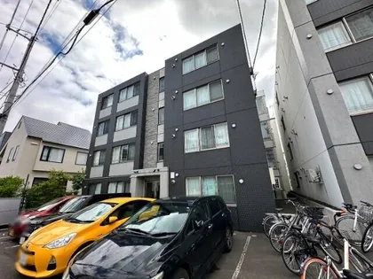 コラージュ琴似【3階】の外観