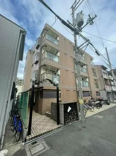 エストゥディオ【2階】の外観