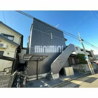 Lucie鳴海【2階】の外観