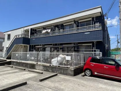 クローバー富士6号館【2階】の外観
