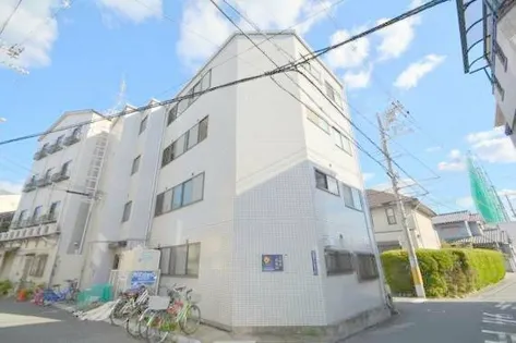 シャトレ小阪【2階】の外観