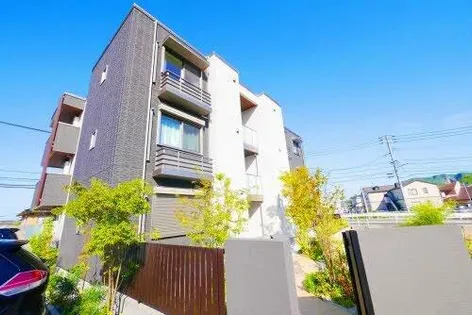 シャーメゾン静の画像