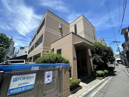 エクセレントフィールド【2階】の外観
