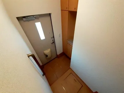 グラン フルール【2階】の玄関