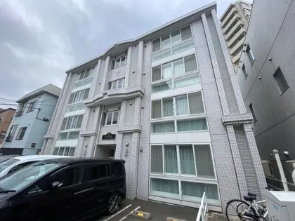 グランメール宮の森の画像