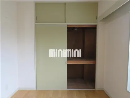 ユアサハイム鏡池【4階】の内装