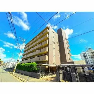 ルミエール諸岡の画像