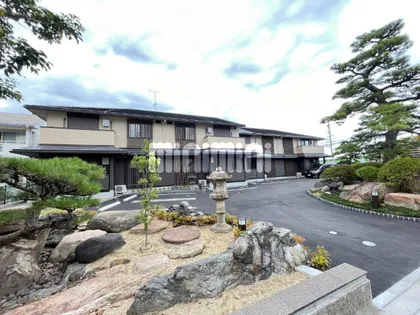 グランメゾンE【2階】の外観