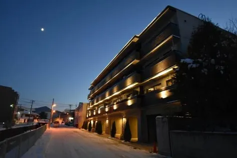 SーRESIDENCE宮の森の画像