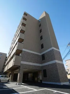 ウエスト東向日駅前の画像