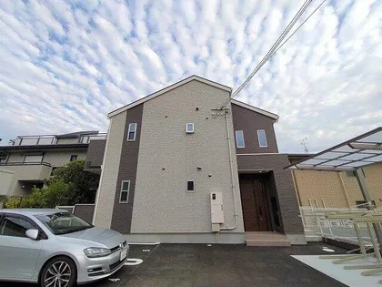 大阪府箕面市稲5丁目【アパート】の外観