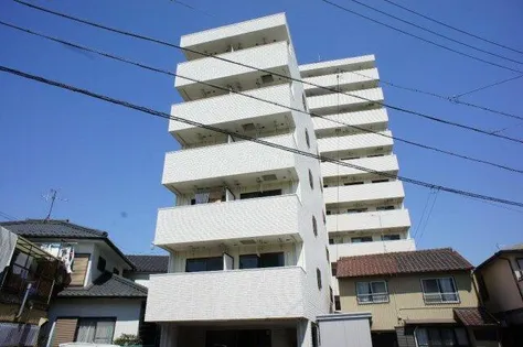 センチュリーパーク広住町【5階】の外観