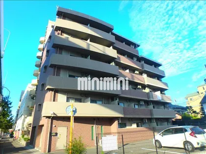 ルトゥール【5階】の外観