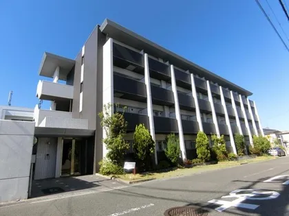 エトワール【3階】の外観