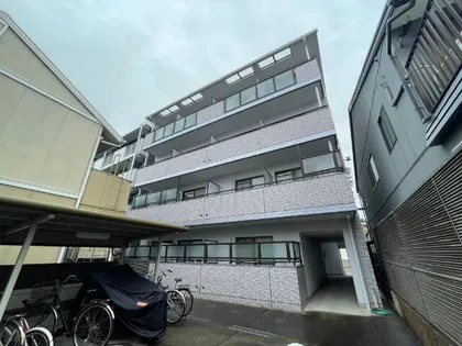 アヴリル AVRIL 【2階】の外観