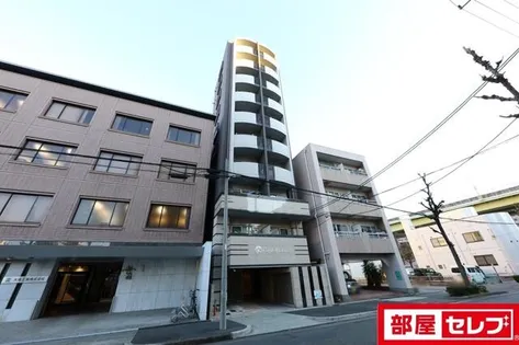 ラッフル千早【6階】の外観