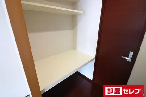 シティハウス上前津【202号室】の内装