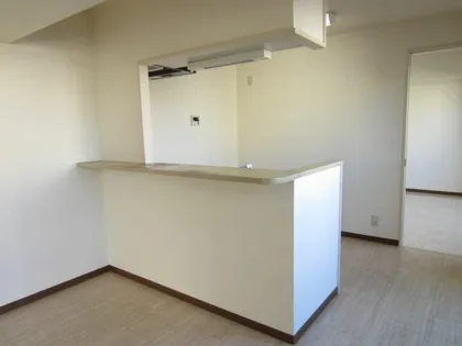 メゾンアンブリック【4階】のキッチン