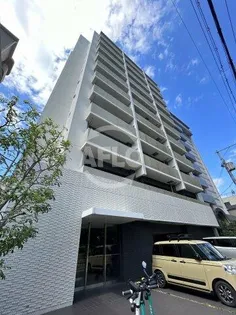 レジュールアッシュ梅田WEST【11階】の外観
