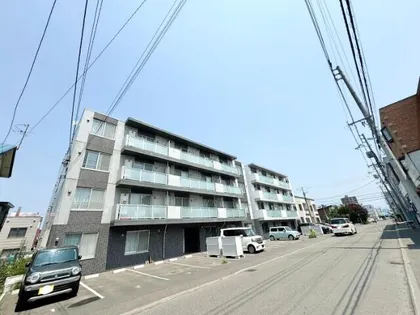 A BOND west【4階】の外観